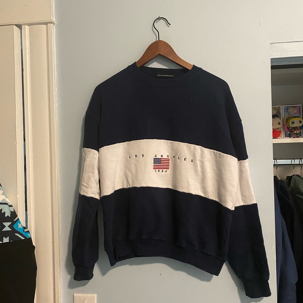 Brandy Melville Los Angeles Stripped Crewneck Sweatshirt